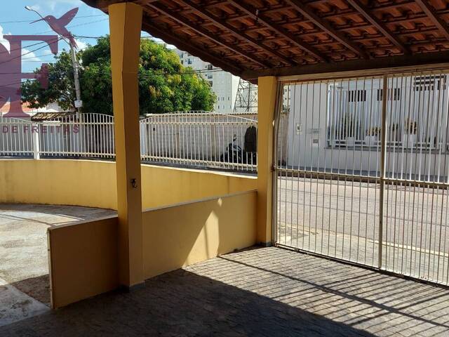 #1096 - Casa para Venda em Jundiaí - SP - 1