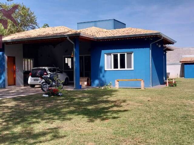 #1553 - Casa para Venda em Jundiaí - SP - 2